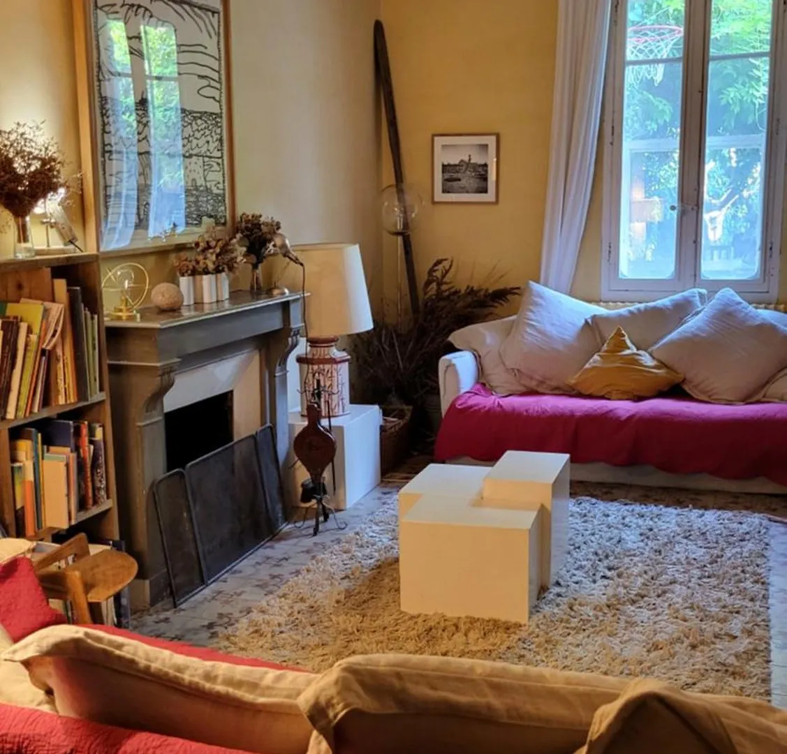 Villa Comme A La Campagne En Plein Coeur De Village Fontvieille