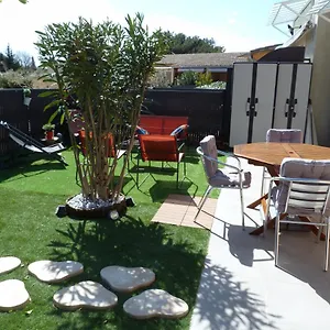Appartamento Cosy Avec Son Exterieur Chaleureux,piscine Et Parking Prive, Fontvieille